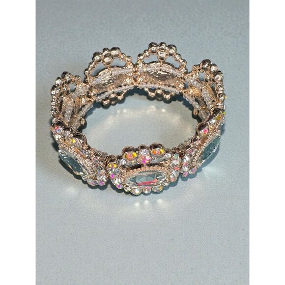 Vintage Gold-Tone Statement Bracelet With Oval Cut Crystal & Iridescent Rhinesto - Picture 2 of 8
